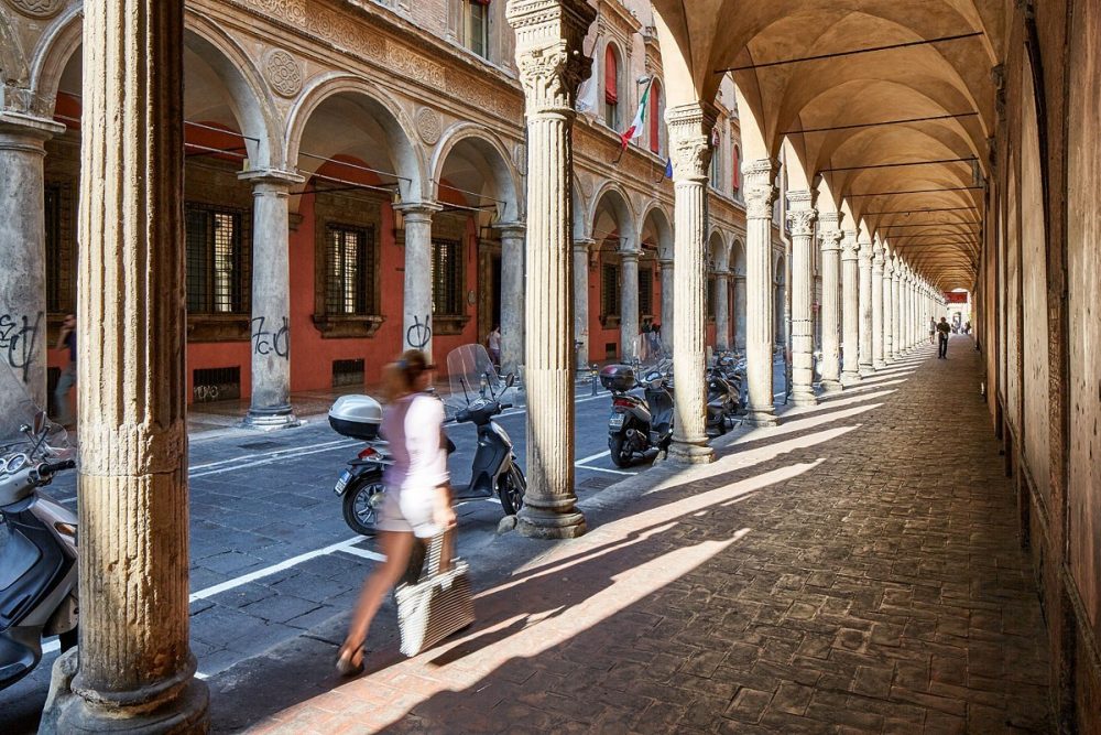 Via Zamboni, Bologna