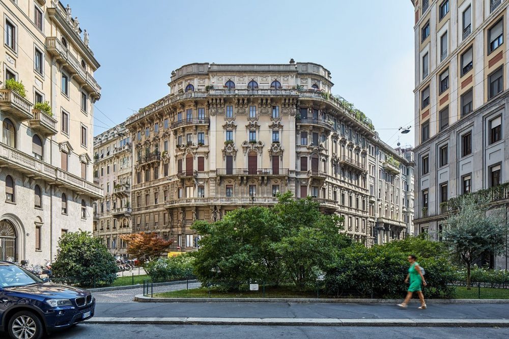 Piazza Eleonora Duse, Mailand