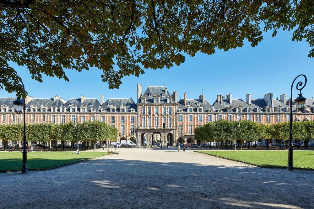 Place des Voges, Paris