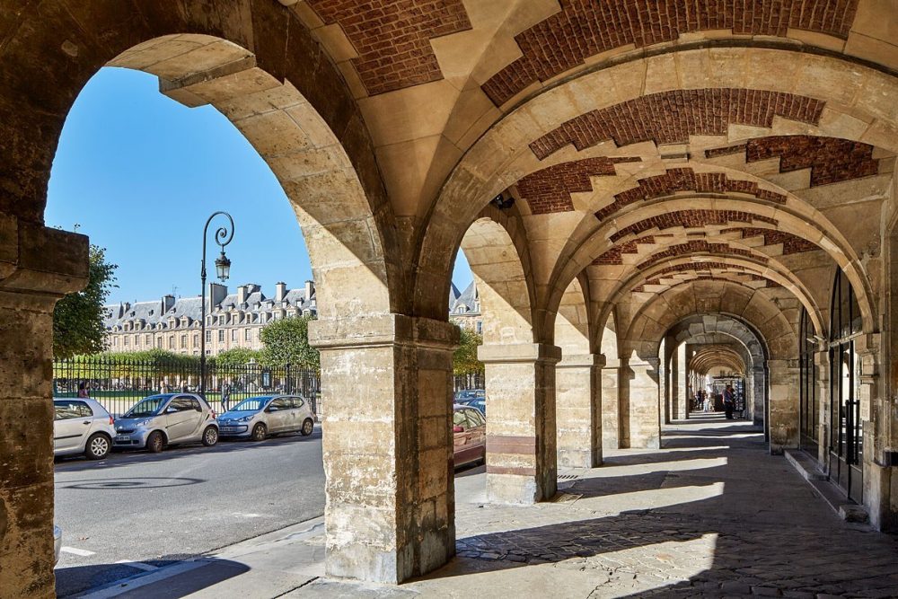 Place des Voges, Paris