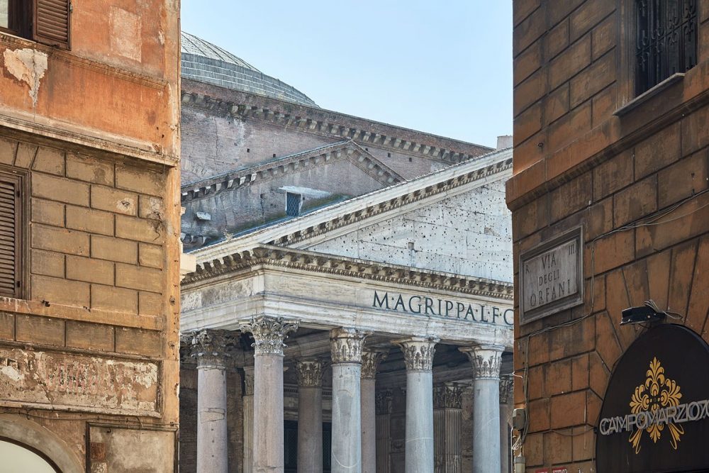 Pantheon II, Roma